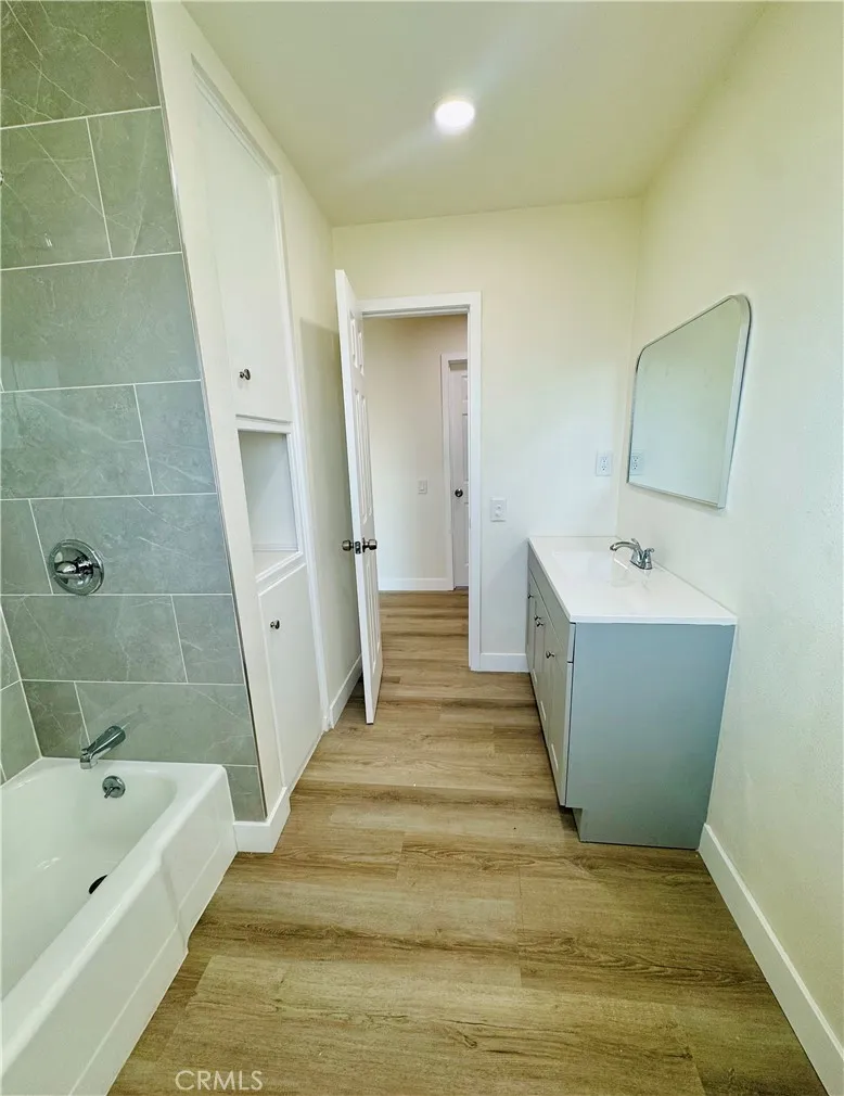 604 N Acacia, Rialto, California 92376 home-pic-15